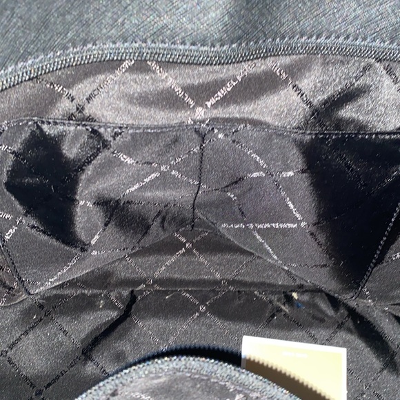 Micheal Kors medium travel bag - Picture 4 of 7